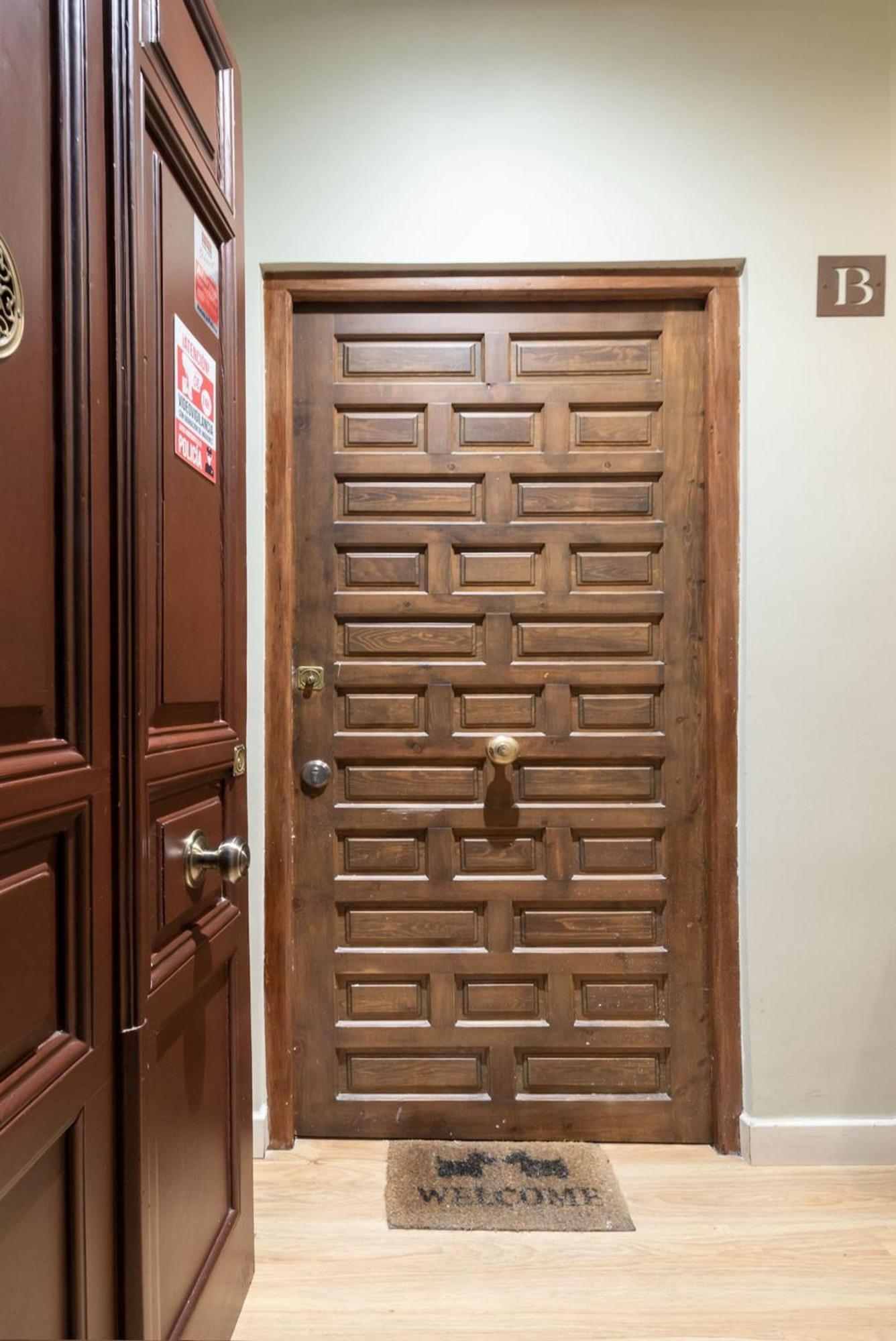 Apartamentos Day Madrid Plaza De Espana Centro Gran Via Sol Malasana ภายนอก รูปภาพ