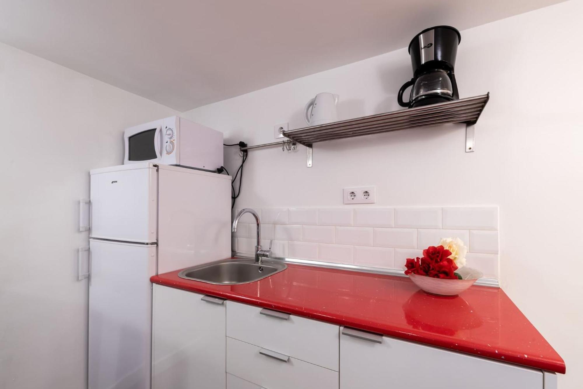 Apartamentos Day Madrid Plaza De Espana Centro Gran Via Sol Malasana ภายนอก รูปภาพ