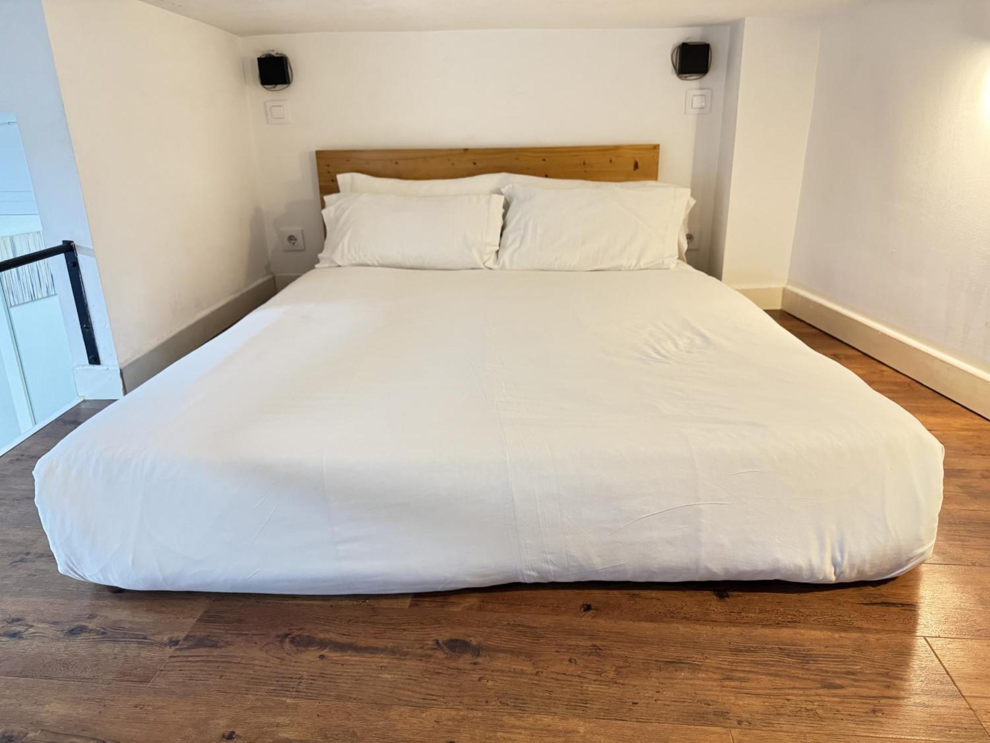 Apartamentos Day Madrid Plaza De Espana Centro Gran Via Sol Malasana ภายนอก รูปภาพ
